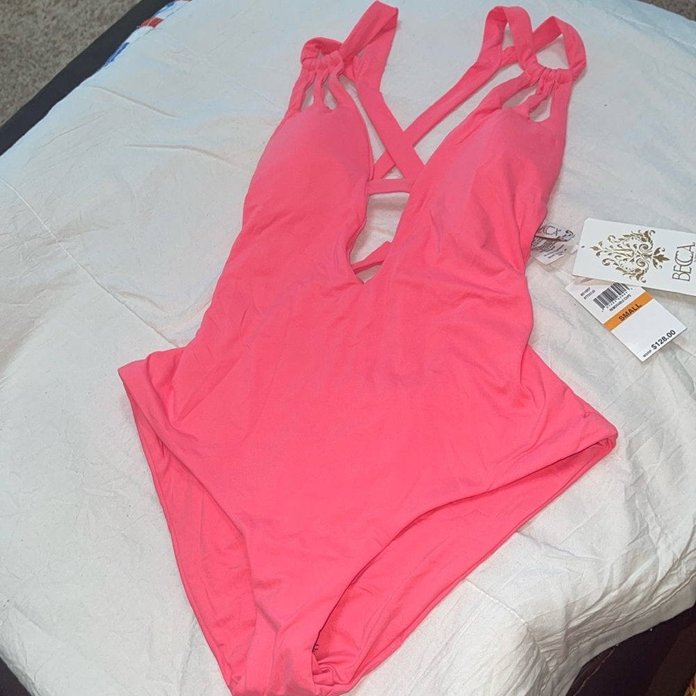 NWT Becca swimwear size Small Neon Pink removable cups